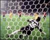 Gol Mutu (penalty)