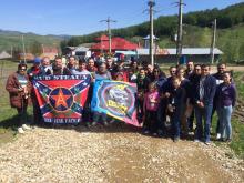 Peluza Nord si Peluza Sud